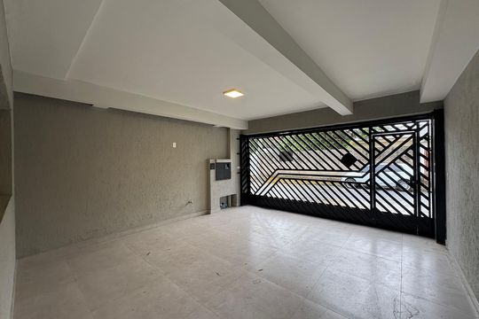 Garagem de casa à venda com 5 quartos, 280m² em Jardim Ocara, Santo André