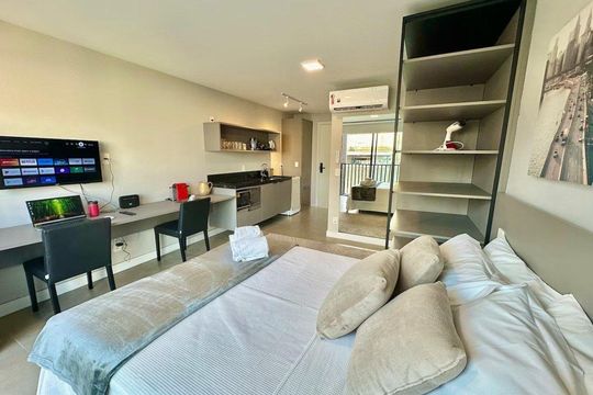 Quarto de apartamento para alugar com 1 quarto, 24m² em Auxiliadora, Porto Alegre