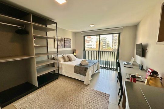 Quarto  de apartamento para alugar com 1 quarto, 24m² em Auxiliadora, Porto Alegre