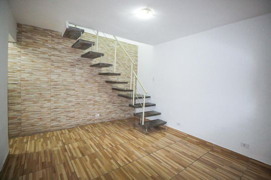 Sala de casa à venda com 3 quartos, 200m² em Cidade Intercap, São Paulo