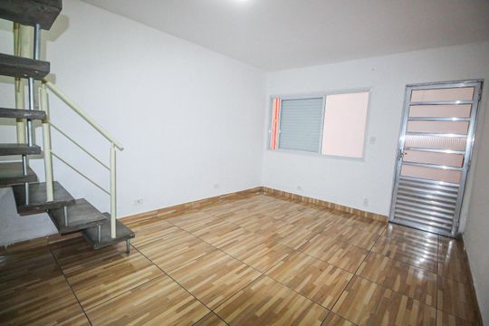Sala de casa à venda com 3 quartos, 200m² em Cidade Intercap, São Paulo