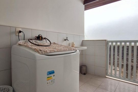 Área de Serviço de casa de condomínio para alugar com 3 quartos, 170m² em Pendotiba, Niterói