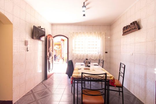 Cozinha de casa à venda com 3 quartos, 140m² em Vila Dom Pedro I, São Paulo
