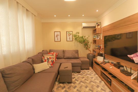 Casa de Condomínio à venda com 4 quartos, 200m² em Medeiros, Jundiaí