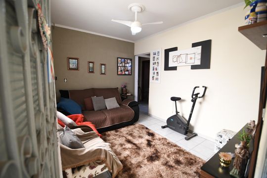 Sala de casa à venda com 3 quartos, 169m² em Jardim São Gonçalo, Campinas