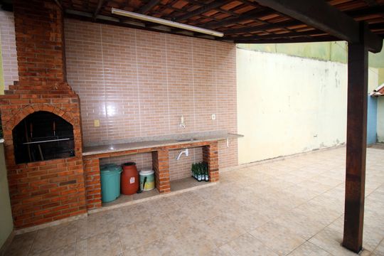 Churrasqueira de casa à venda com 4 quartos, 400m² em Vista Alegre, Rio de Janeiro