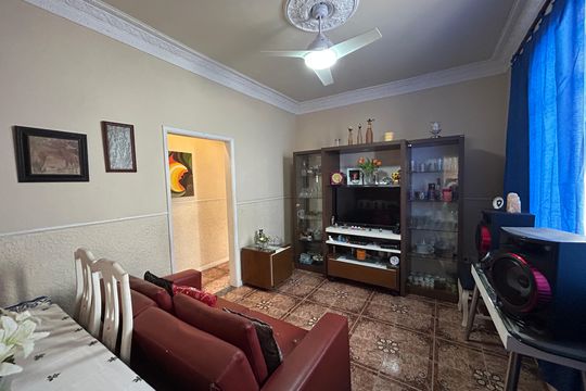 Sala de casa à venda com 4 quartos, 145m² em Méier, Rio de Janeiro
