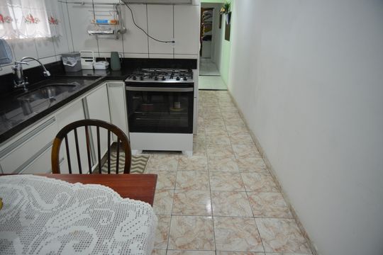 Casa à venda com 3 quartos, 160m² em Jardim Marek, Santo André