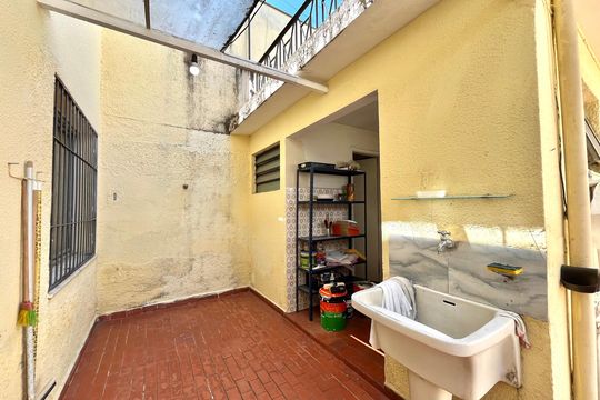 Área de Serviço de casa à venda com 3 quartos, 219m² em Planalto Paulista, São Paulo