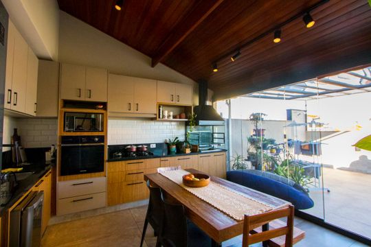 Cozinha/Espaço gourmet de apartamento à venda com 2 quartos, 100m² em Vila Gilda, Santo André