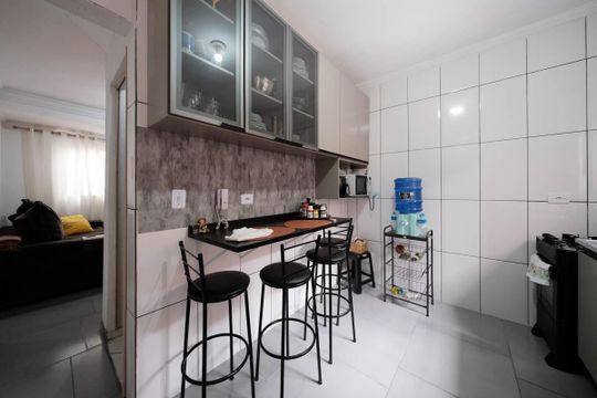 Cozinha de casa de condomínio à venda com 2 quartos, 58m² em Jardim Matarazzo, São Paulo