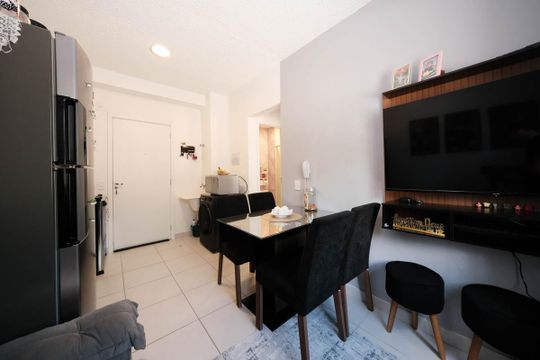 Sala/Cozinha de apartamento à venda com 2 quartos, 33m² em Vila Ré, São Paulo