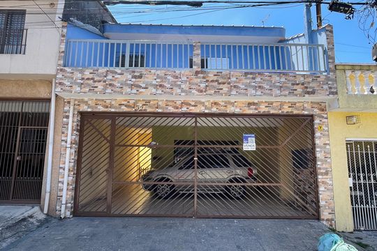 Fachada de casa à venda com 2 quartos, 150m² em Conjunto Habitacional Padre Jose de Anchieta, São Paulo