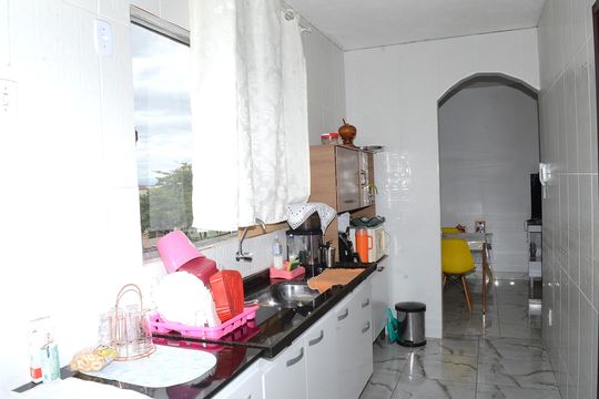 Cozinha de casa para alugar com 2 quartos, 40m² em Providência, Belo Horizonte