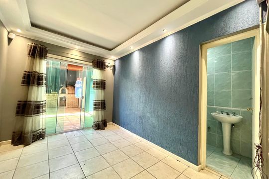 Suite 4 de casa à venda com 5 quartos, 300m² em Parque Jabaquara, São Paulo