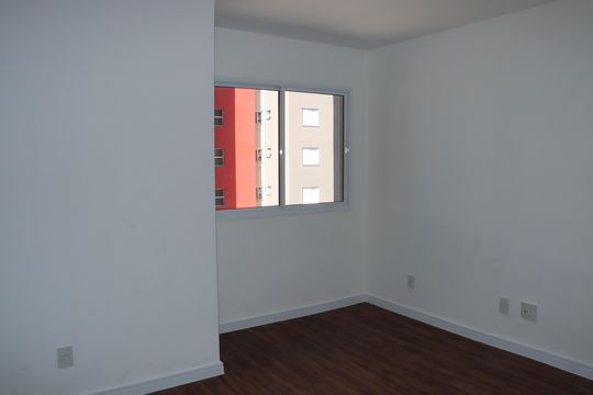 Apartamento para alugar com 2 quartos, 52m² em Jardim de Lourdes, Embu das Artes