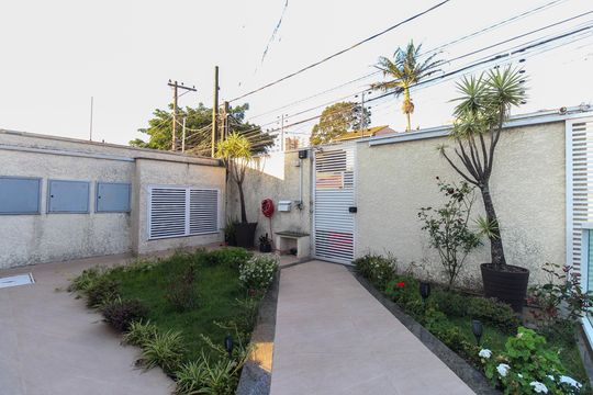 Área comum de casa de condomínio para alugar com 2 quartos, 55m² em Vila Jacuí, São Paulo