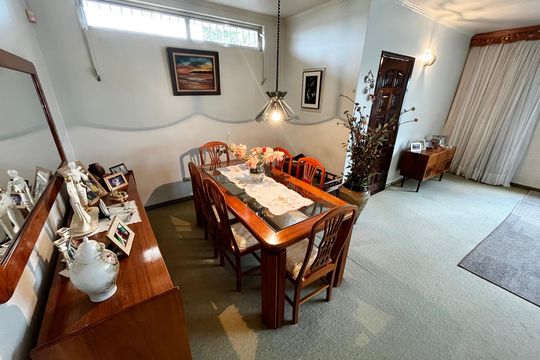 Sala de casa à venda com 3 quartos, 225m² em Vila Ester (zona Norte), São Paulo