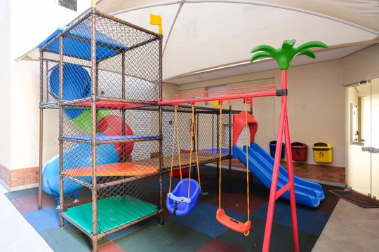 Playground de apartamento para alugar com 3 quartos, 180m² em Vila Mussoline, São Bernardo do Campo