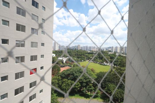 Vista Quarto 2 de apartamento para alugar com 2 quartos, 43m² em Tatuapé, São Paulo