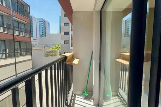 Sacada de kitnet/studio para alugar com 1 quarto, 26m² em Pinheiros, São Paulo