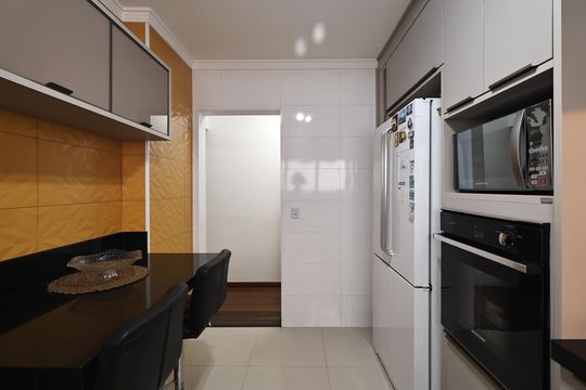 Cozinha de apartamento à venda com 4 quartos, 135m² em Jardim Bela Vista, Santo André