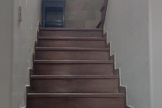 Escada de casa à venda com 5 quartos, 343m² em Dom Cabral, Belo Horizonte