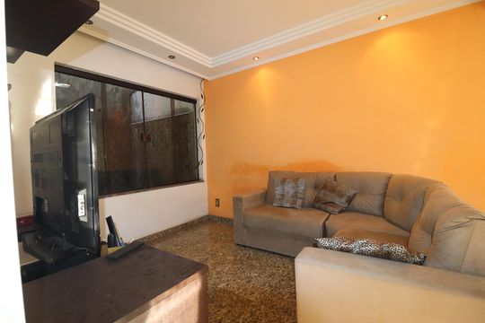 Casa de Condomínio à venda com 3 quartos, 87m² em Vila Metalúrgica, Santo André