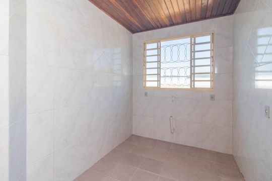 Cozinha e Área de Serviço de casa à venda com 4 quartos, 189m² em Partenon, Porto Alegre
