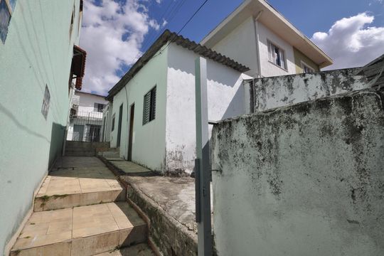 Quintal de casa à venda com 5 quartos, 250m² em Vila Mazzei, São Paulo