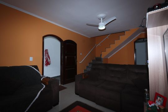 Sala de casa para alugar com 3 quartos, 209m² em Vila Alpina, São Paulo