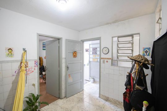 Casa à venda com 2 quartos, 200m² em Vila Paulistana, São Paulo