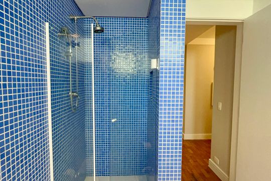 Banheiro de apartamento à venda com 3 quartos, 226m² em Jardim Paulista, São Paulo