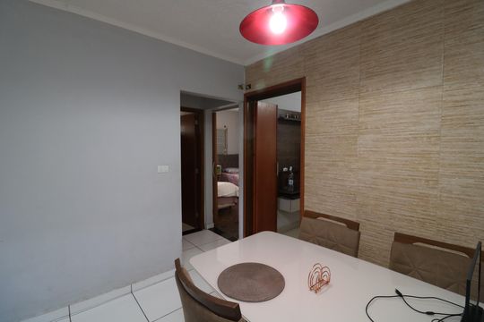 Copa de casa para alugar com 4 quartos, 250m² em Jardim Santa Teresinha, São Paulo