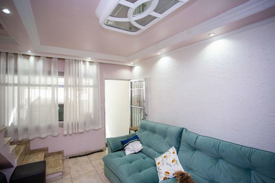 Sala de casa à venda com 3 quartos, 72m² em Conceição, Diadema
