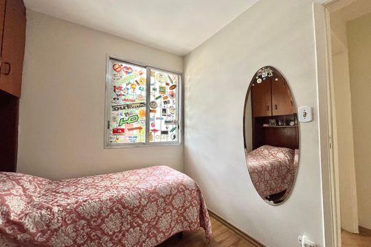 Quarto 2 de casa à venda com 4 quartos, 196m² em Planalto Paulista, São Paulo