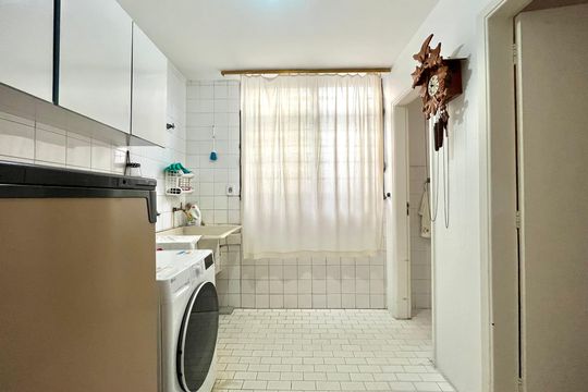 Área de Serviço de casa à venda com 4 quartos, 196m² em Planalto Paulista, São Paulo