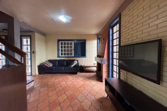 Sala de casa para alugar com 4 quartos, 290m² em Ideal, Novo Hamburgo