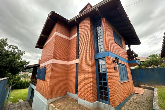 Fachada de casa para alugar com 4 quartos, 290m² em Ideal, Novo Hamburgo