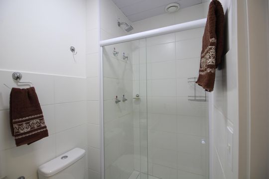 Banheiro Social de apartamento à venda com 2 quartos, 50m² em Pechincha, Rio de Janeiro