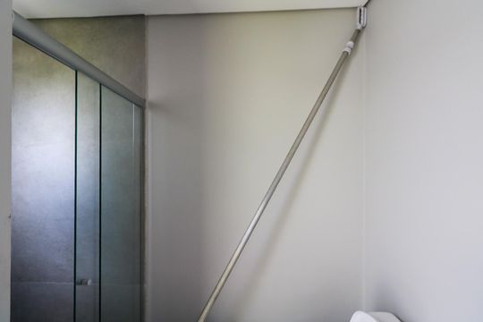 Banheiro da Piscina de casa de condomínio à venda com 5 quartos, 800m² em Cerâmica, São Caetano do Sul