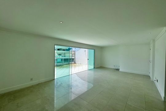 Sala de apartamento para alugar com 3 quartos, 182m² em Recreio dos Bandeirantes, Rio de Janeiro