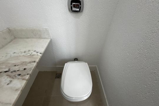 Lavabo de apartamento para alugar com 3 quartos, 182m² em Recreio dos Bandeirantes, Rio de Janeiro