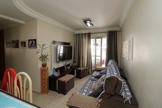 Apartamento à venda com 3 quartos, 60m² em Vila Ivone, São Paulo
