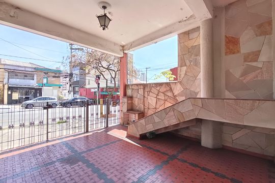 Garagem de casa à venda com 3 quartos, 96m² em Mirandópolis, São Paulo