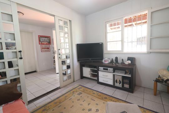 Sala de casa à venda com 3 quartos, 160m² em Ouro Branco, Novo Hamburgo