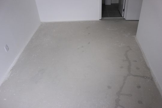 Suíte de apartamento à venda com 2 quartos, 77m² em Jardim Flor da Montanha, Guarulhos