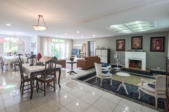 Casa à venda com 4 quartos, 500m² em City América, São Paulo