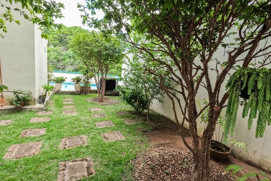 Casa à venda com 4 quartos, 500m² em City América, São Paulo