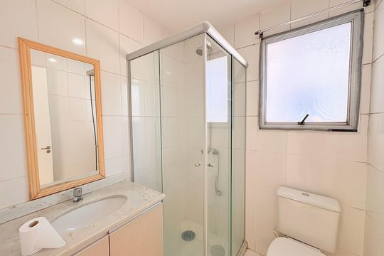 Banheiro da Suíte de apartamento à venda com 3 quartos, 72m² em Jardim das Samambaias, Jundiaí